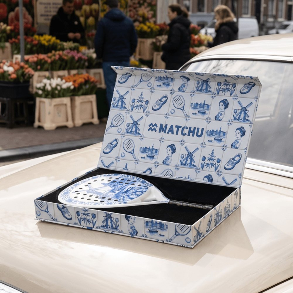 A custom tile-print box for the Delft Blue racket